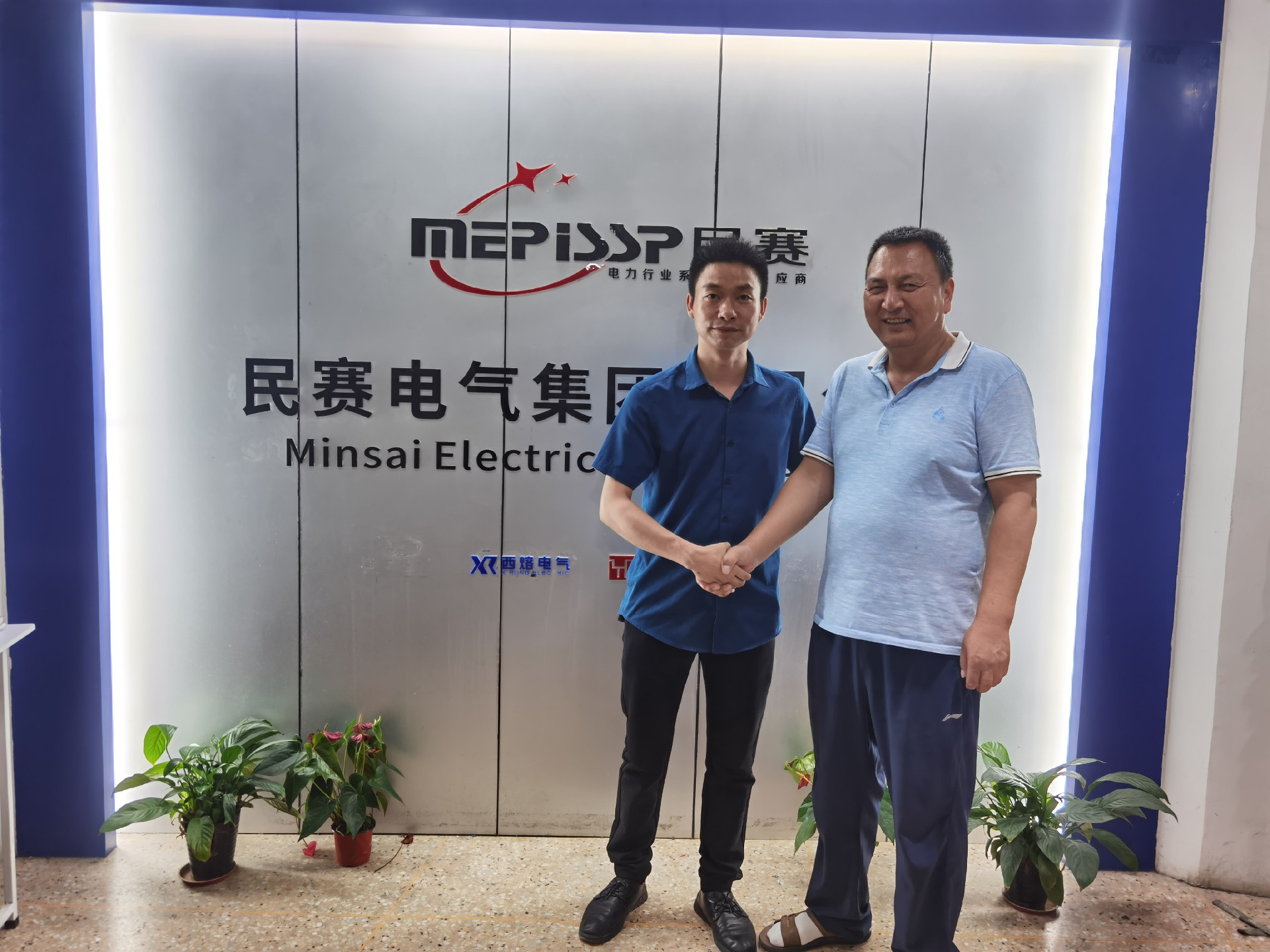 �ͻ�����