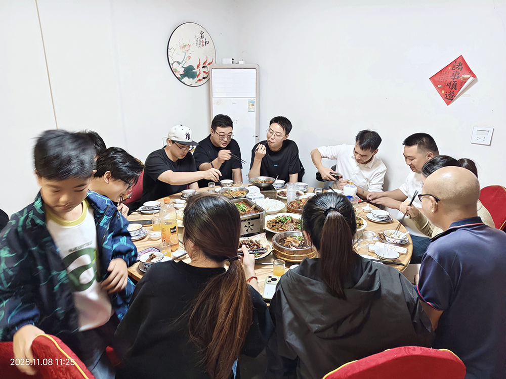 3712e978-d2c6-4770-8a85-e4738d896a5c ����.jpg